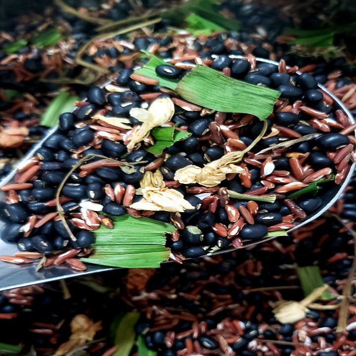 100 Gram Trà Gạo Lứt, Đậu Đen Xanh Lòng Hoa Nhài, Lá Dứa