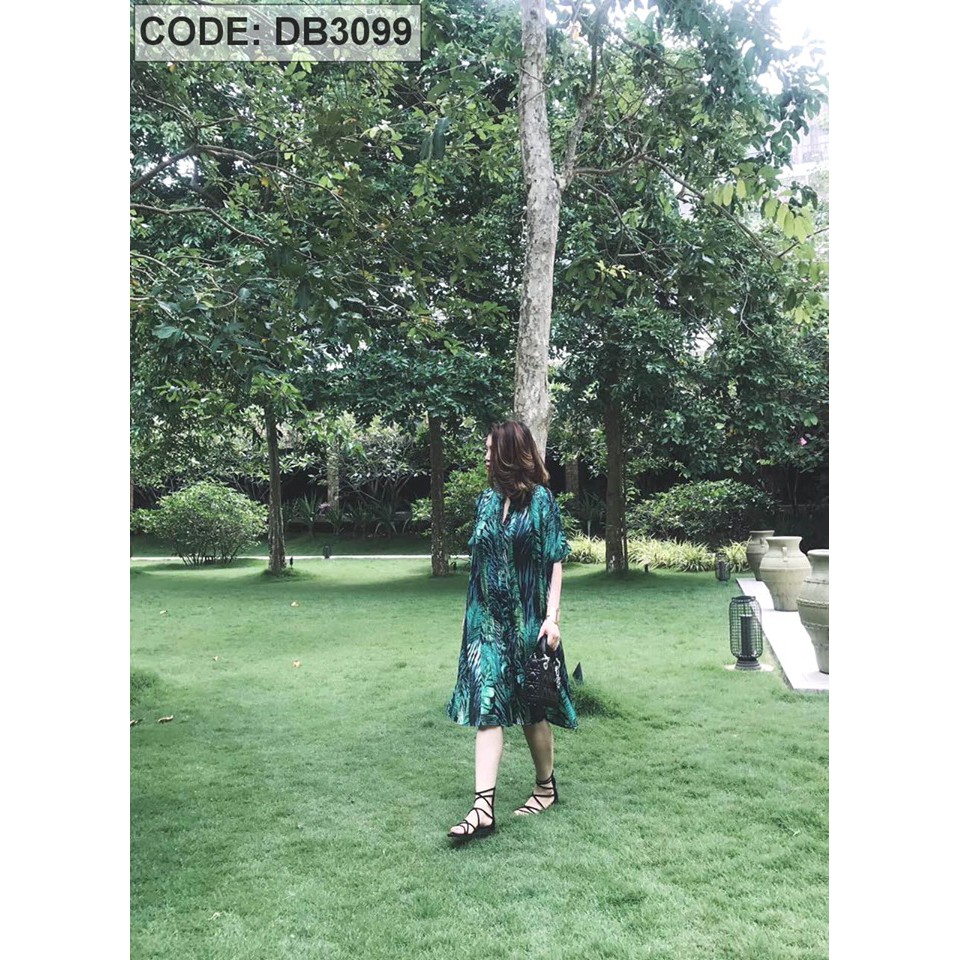 Đầm voan xanh dập ly cổ trụ/ blue chiffon dress with pillar neck