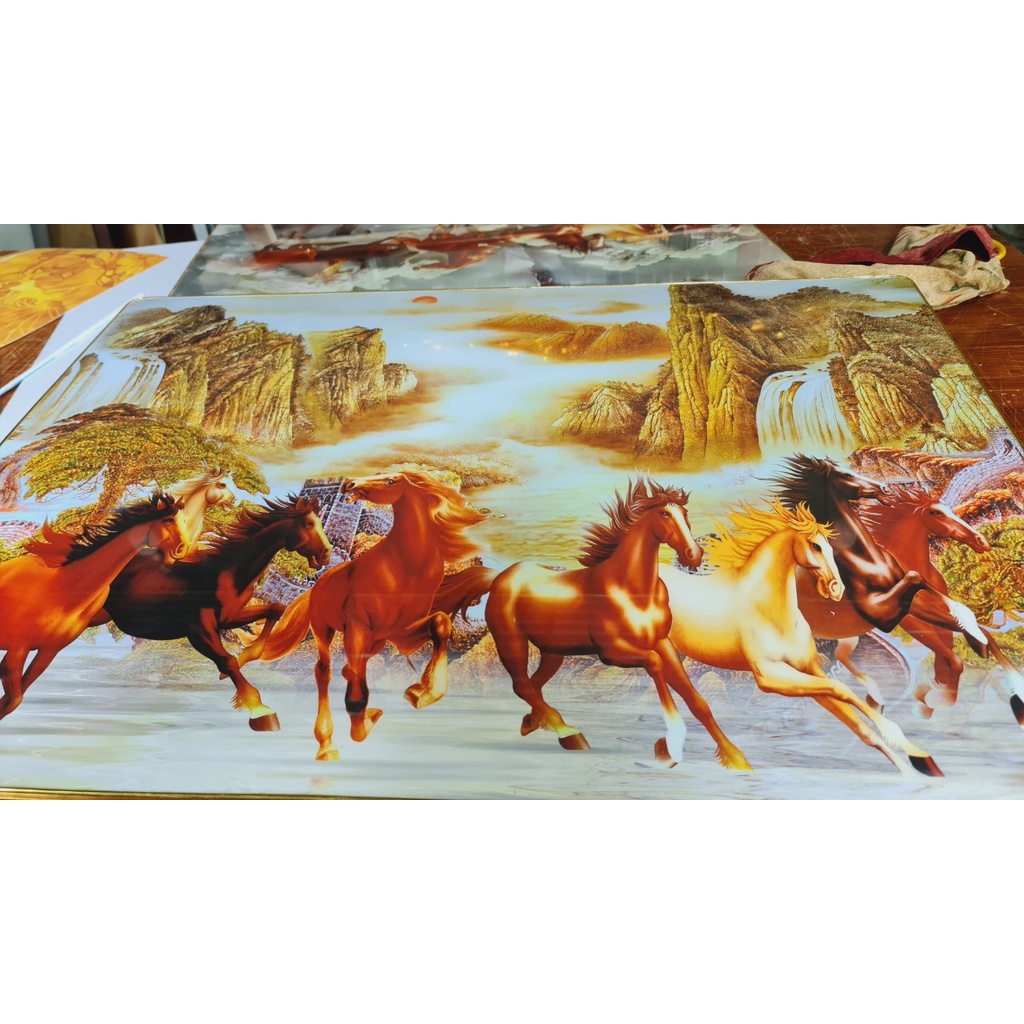 Tranh tráng gương Mã đáo thành công treo phòng khách_MD01