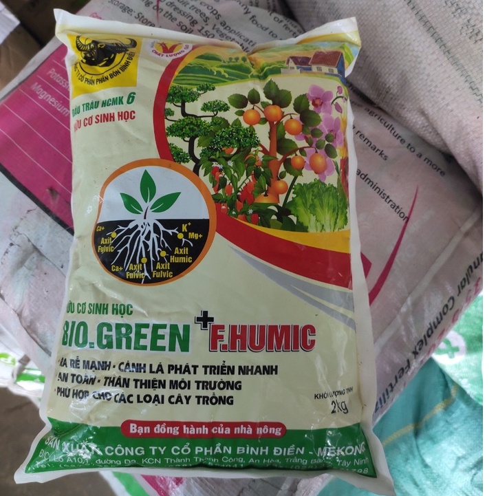 Phân bón Ra rễ cực mạnh BIO Green chứa Humic Fluvic không mùi - gói 2kg