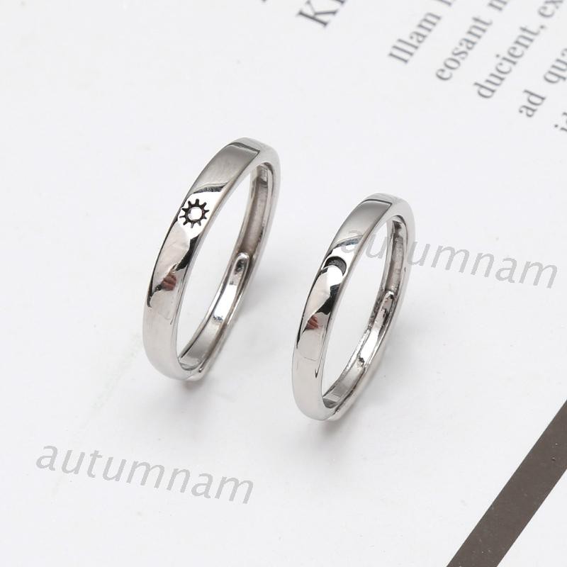 Set 2 Nhẫn Đôi Khắc Hình Mặt Trăng / Mặt Trời Thời Trang