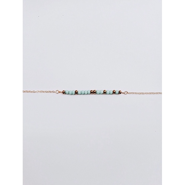 Vòng chân ký tự