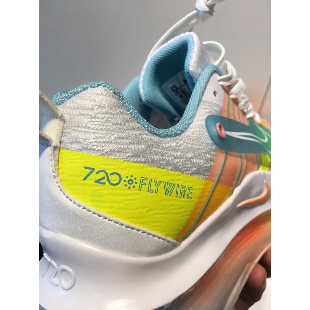 Giày thể thao AIR MAX 720 nữ