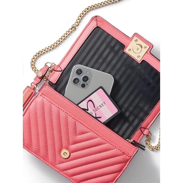 Túi đeo chéo VICTORIA SECRET màu Hot Peony hồng mẫu đơn.