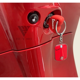 móc chía khóa có hộp hình Vespa