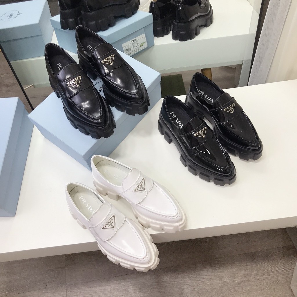 Giày oxford cao cấp da thật PRADA cá tính và phong cách, mang đến hơi thở thời trang mới | BigBuy360 - bigbuy360.vn