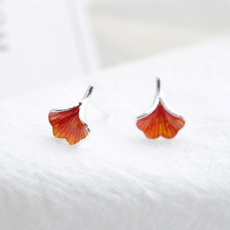 Khuyên Tai Dáng Dài Hình Lá Dầu Ginkgo Màu Đỏ Hàng Mới Dành Cho Bạn Nữ
