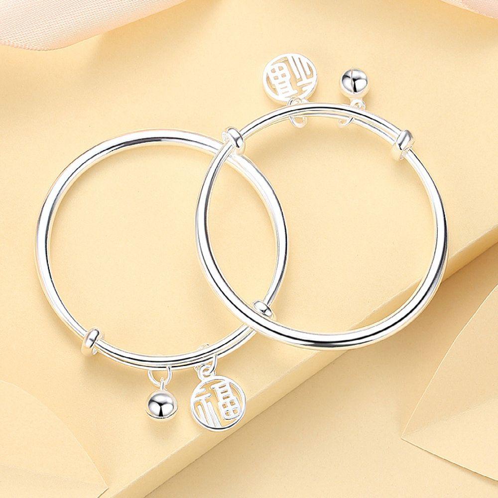 Vòng Tay Hai Lớp Gắn Chuông May Mắn Dễ Thương Cho Cặp Đôi