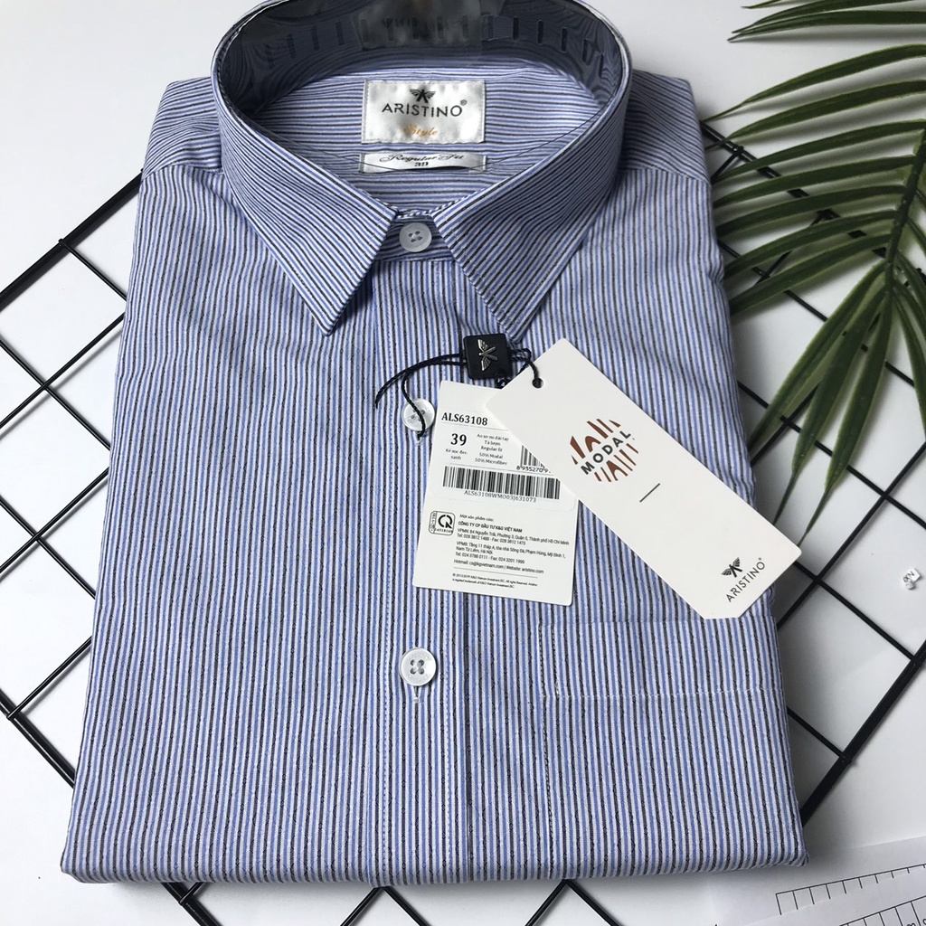 Áo sơ mi dài tay Aristino sợi sồi kháng khuẩn ,tà lượn trẻ trung from rộng ALS63108
