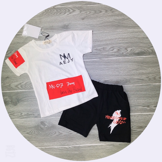 Bộ hiphop bé trai