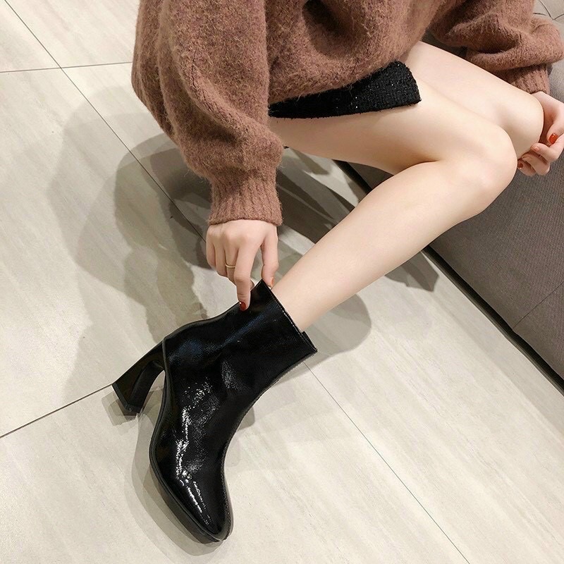 Giày bốt nữ cổ cao da bóng khóa kéo cạnh boot nữ gót cao 7 cm boots ulzzang hàn quốc 2020 | BigBuy360 - bigbuy360.vn