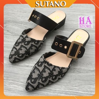 [Sale 50%] Sục xám gắn khóa chữ D sang chảnh ( chất đẹp)