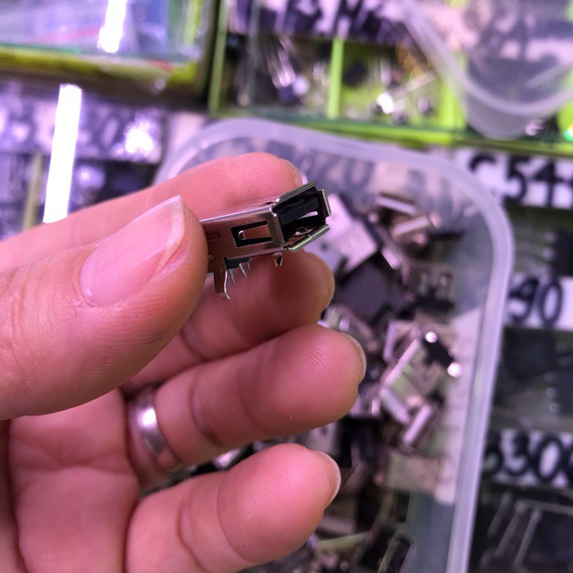 SOC-5 chiếc chân USB cái