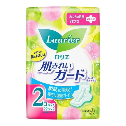 SET 2 BỊCH BĂNG VỆ SINH LAURIER NHẬT