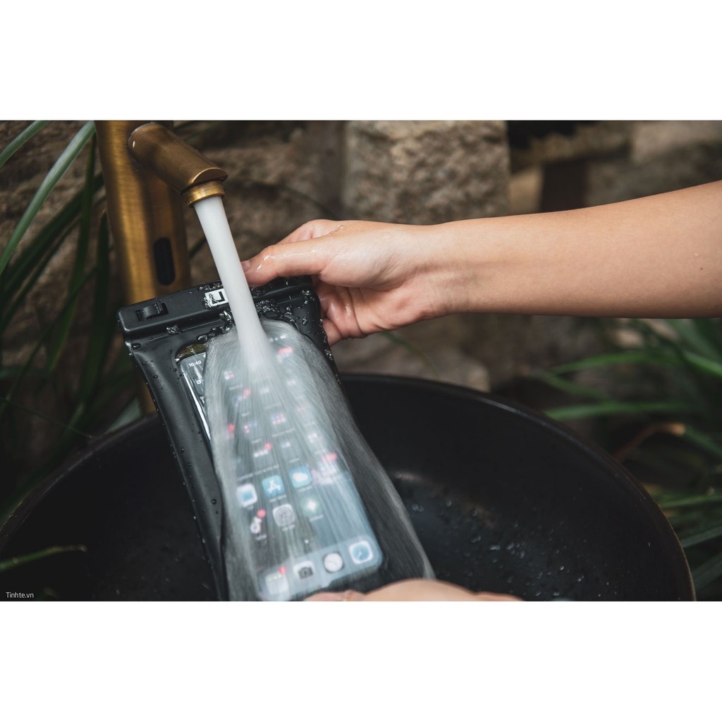 Túi Chống Nước UAG