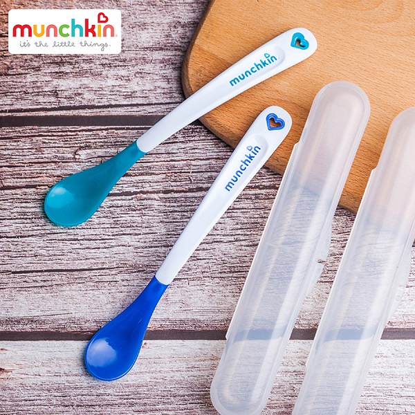 Set 4 thìa báo nóng ăn dặm cho bé Munchkin Nhật Bản