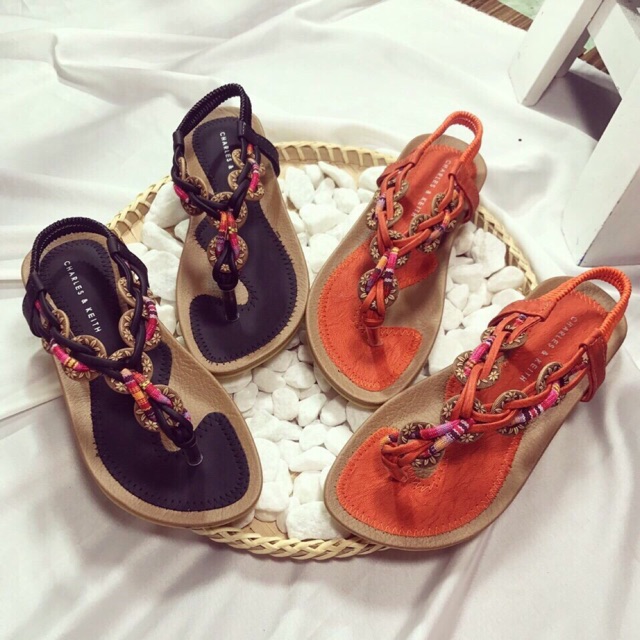 Sandal Thổ Cẩm Hột Gỗ
