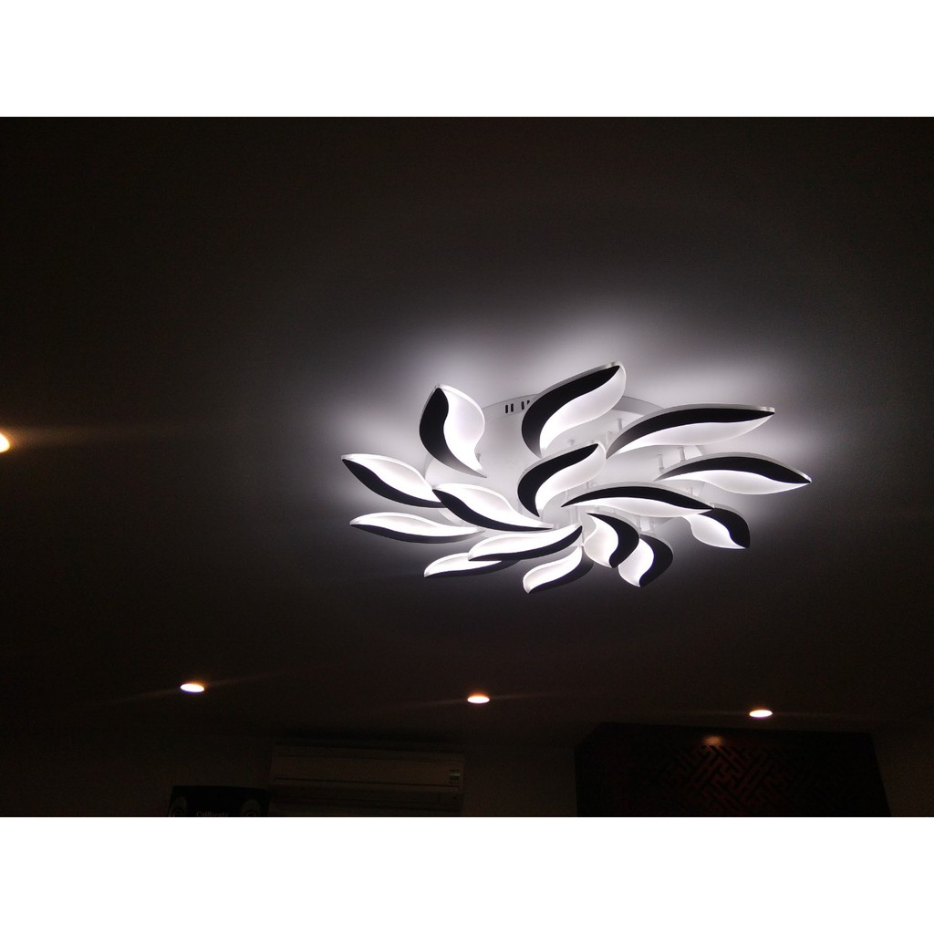 Đèn LED ốp trần, đèn ốp trần trang trí phòng khách G22, 15 cánh có 3 chế độ sáng kèm điều khiển tăng chỉnh ánh sáng