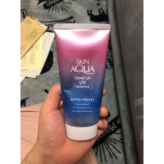 Kem chống nắng Skin Aqua Tone up nội địa Nhật Bản