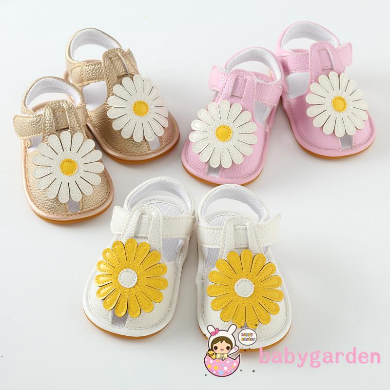 Giày sandal đính hoa dễ thương cho bé gái 0-18 tháng tuổi