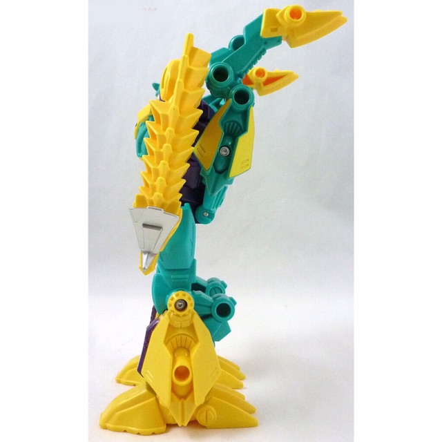 Robot Biến Hình Transformer Twinstrike Predacon