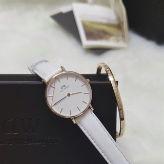 Đồng hồ nữ DW Classic Petite Bondi tặng kèm dây da