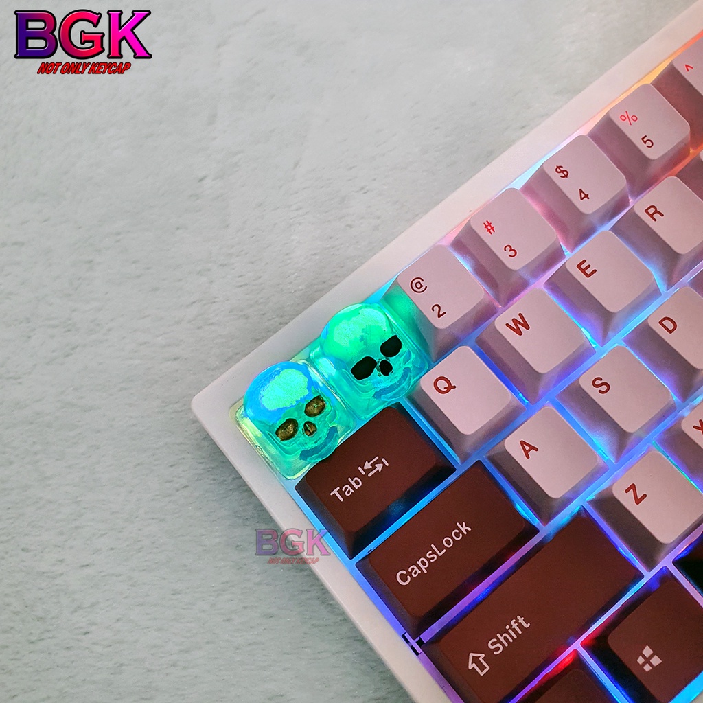 Keycap Lẻ Artisan Đầu Lâu Xanh Dương Trong Suốt Xuyên LED keycap resin Crystal Skull Keycap