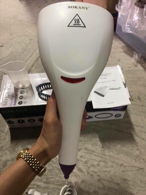 Bàn là hơi nước