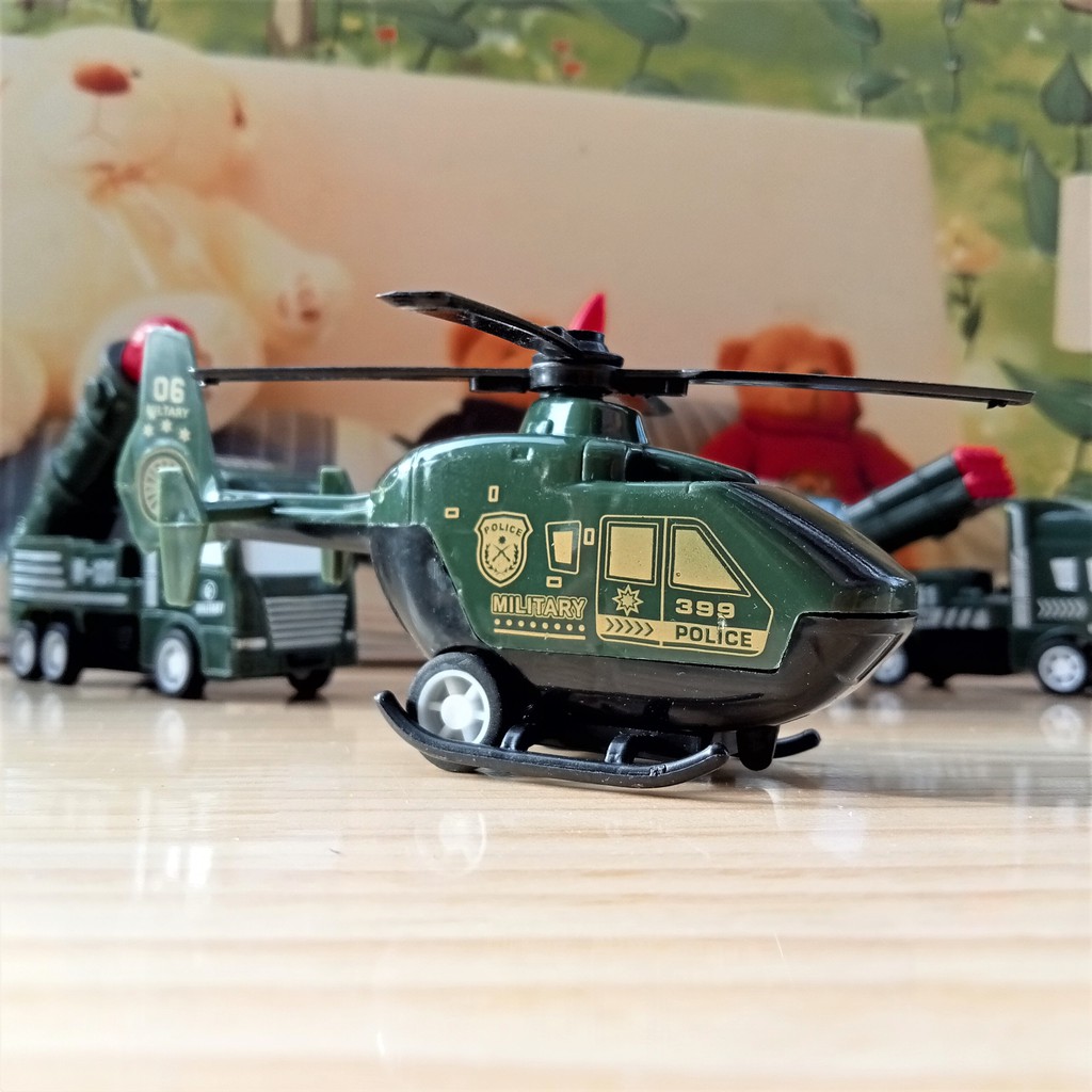 Bộ 6 Xe Quân Sự Đồ Chơi Cho Bé Gồm Các Xe Chứa Bệ Phóng Tên Lửa, Máy Bay, Xe Cứu Thương