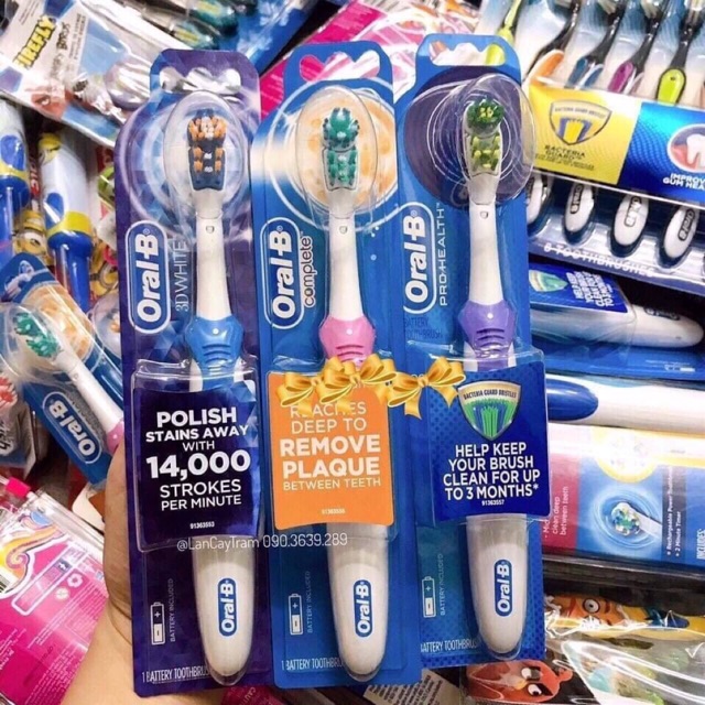 Bàn chải đánh răng bằng pin Oral-B