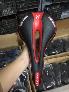 yên xe đạp thể thao mềm