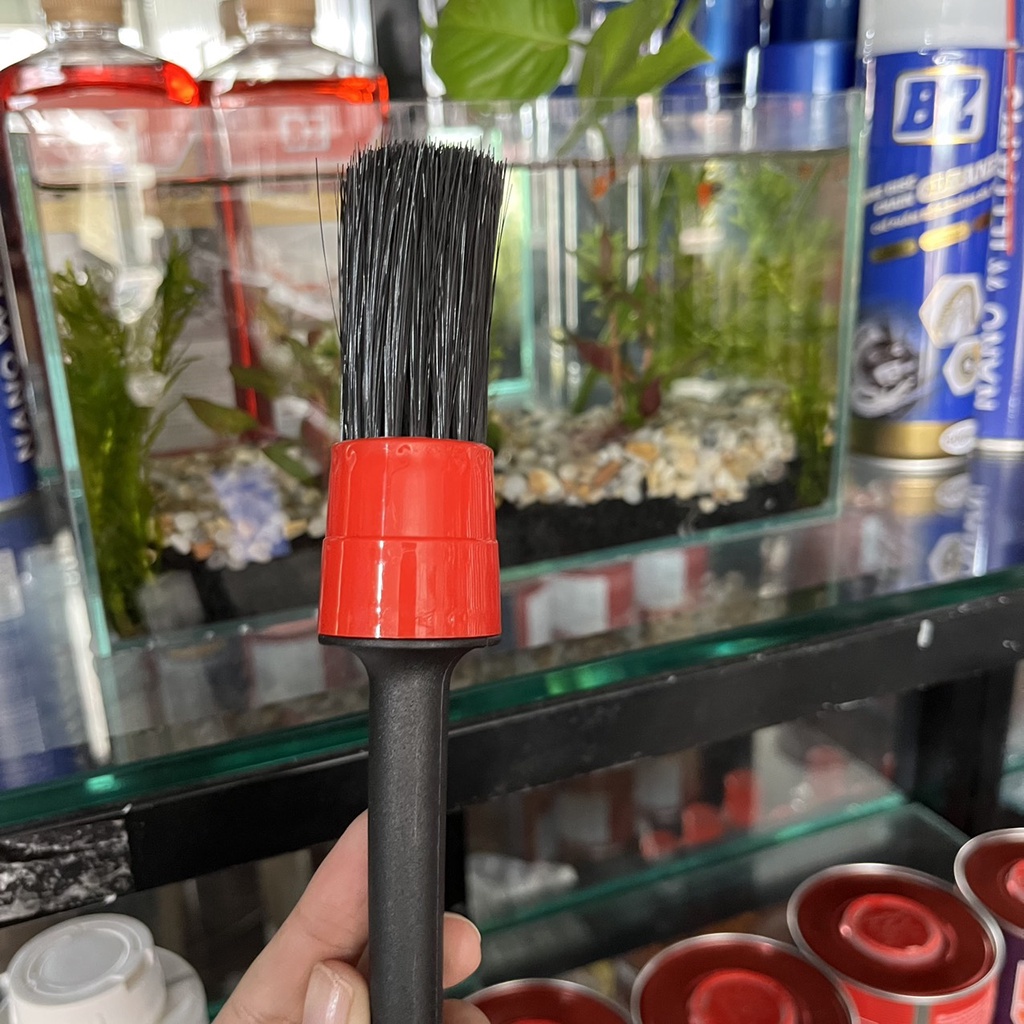 [Tặng Cọ+vòi] Dung Dịch Tẩy Rửa Đa Năng Mr.Finn Super Clean Tẩy Sạch đầu bò Lốc máy, bùn đất dung tích 1L