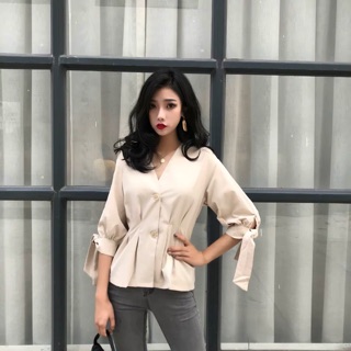 ÁO SƠ MI DÁNG PEPLUM THẮT NƠ TAY (feedback)