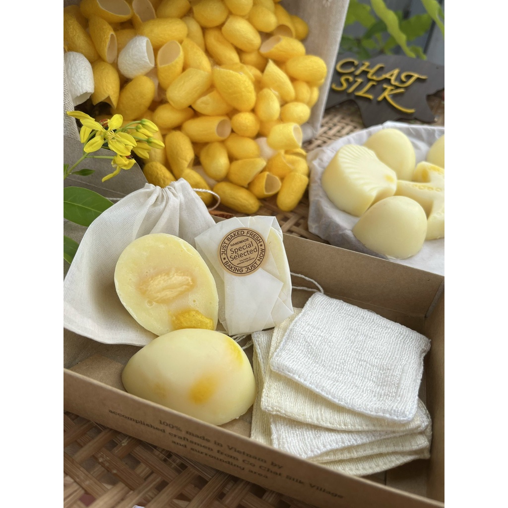 Xà bông tơ tằm hữu cơ CỔ CHẤT SILK 100% thiên nhiên, làm sạch sâu, giữ ẩm, giảm mụn lưng và ngăn ngừa lão hóa da