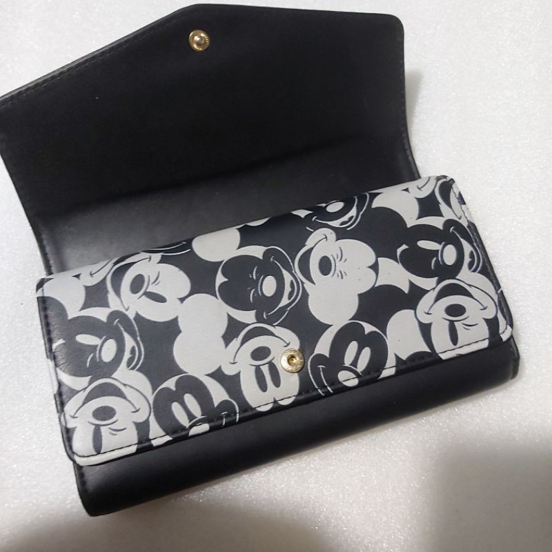 Ví Juno x Disney Mickey 2 nắp da chính hãng