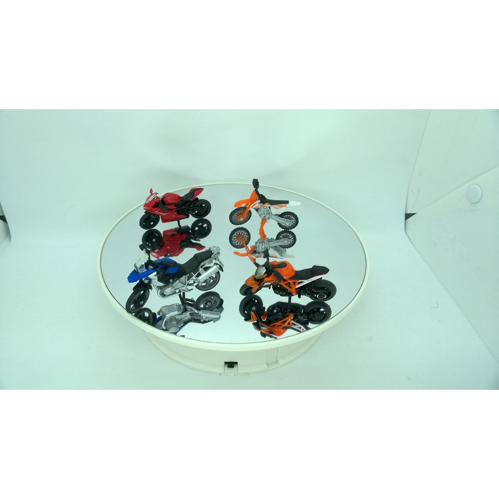 Xe mô hình motor Siku 1/64 - chọn