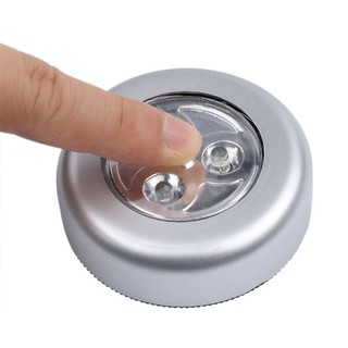 Đèn LED treo tường cảm ứng 3 bóng nhỏ gọn tiện dụng