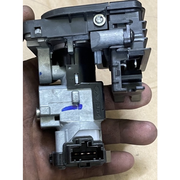 Khoá máy Vario, Click Thái , Vision 2014…2010 dùng chung, hàng zin tháo xe chính hãng chưa qua sd