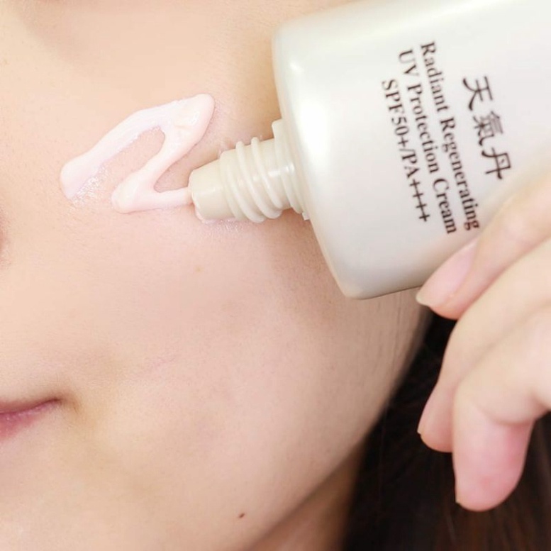 Gói kem chống nắng Whoo tái sinh Radiant Regenerating Uv Protection Cream SPF50+/PA++++