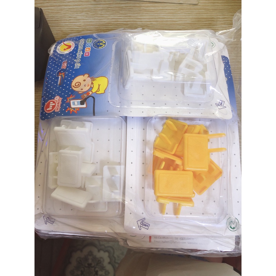 Bịt ổ điện Vuông HPG146 Tiện Lợi, An Toàn - HOFACO Hàng Việt Nam Chất Lượng Cao
