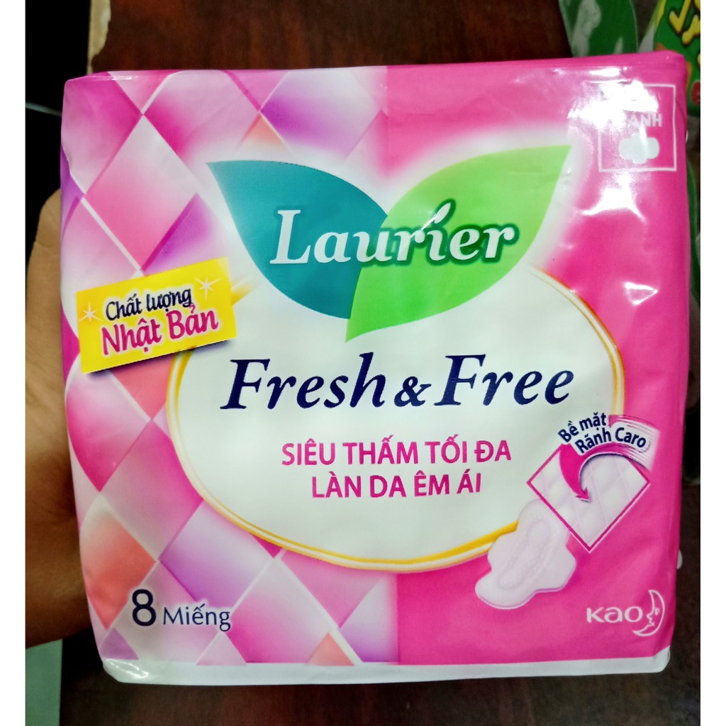 BĂNG VỆ SINH LAURIER SIÊU THẤM DÀY CÁNH 8M