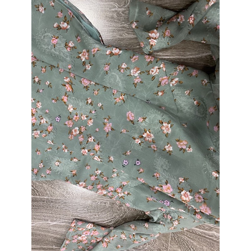 Áo dài hoa nhí xanh rêu ⚡ FREESHIP ⚡ Áo dài 4 tà hoa nhí dáng truyền thống | BigBuy360 - bigbuy360.vn