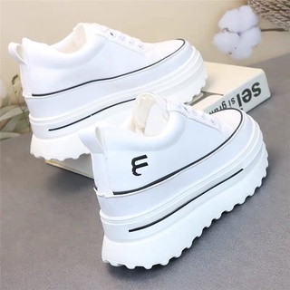 Giày thể thao đế độn 9cm