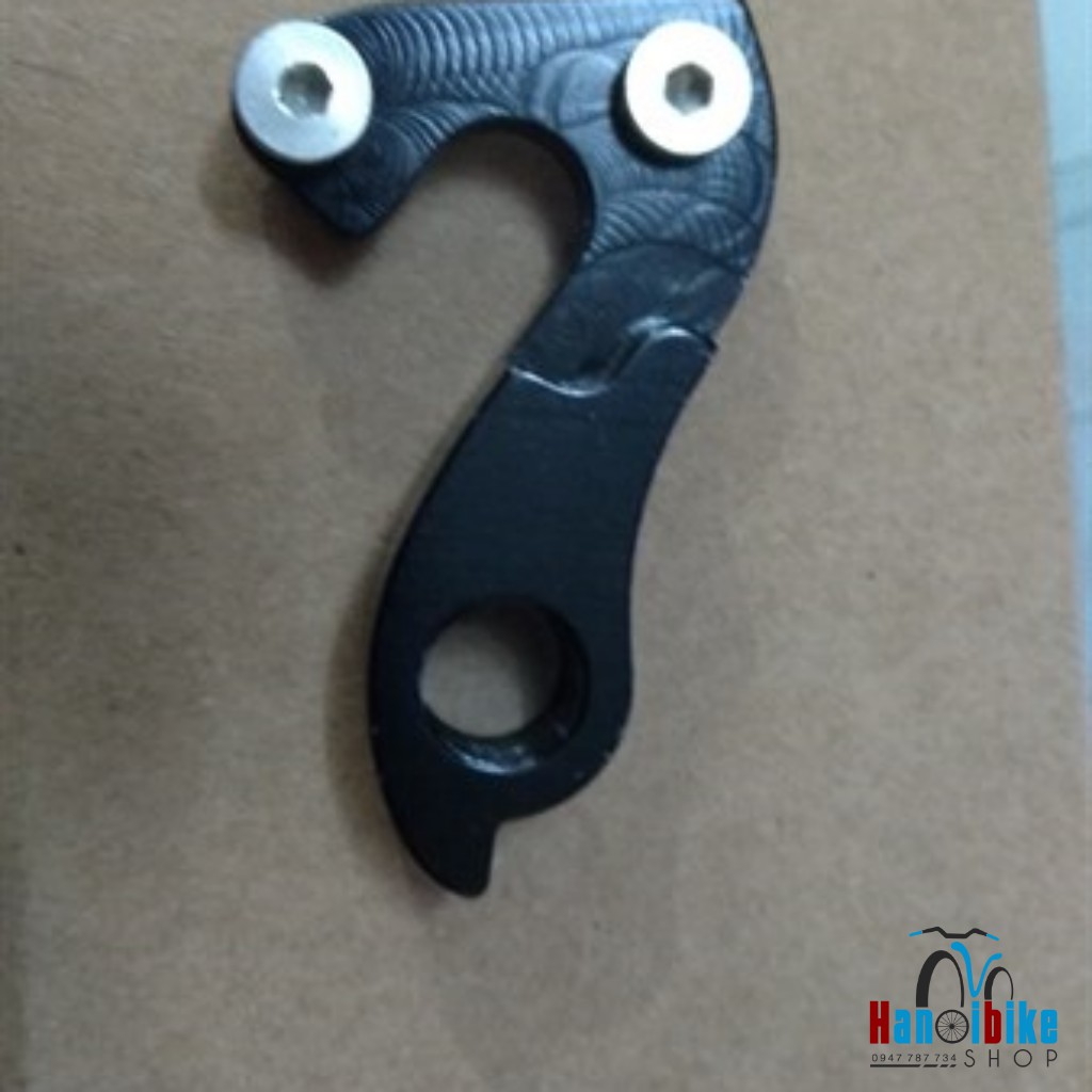 Móc treo đề khung Pinarello F8, F10 nhôm