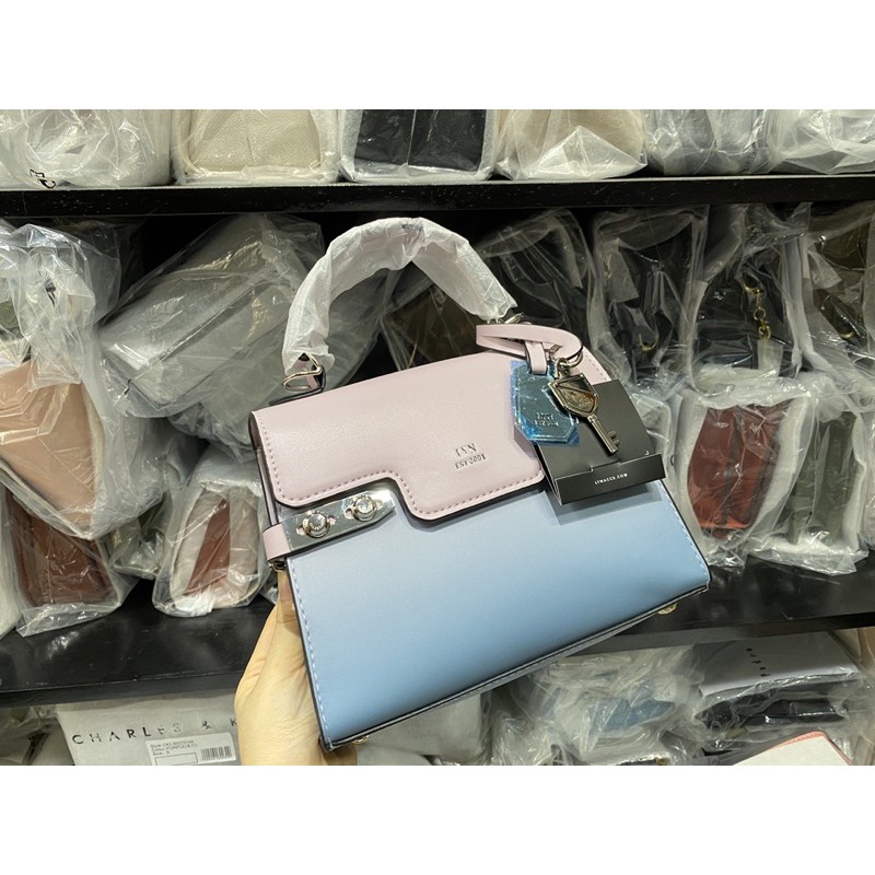 ❥ 𝐓𝐮́𝐢 𝐭𝐚𝐲 𝐜𝐚̂̀𝐦 𝐋𝐲𝐧 𝐅𝐈𝐍𝐄𝐍𝐄𝐒𝐒