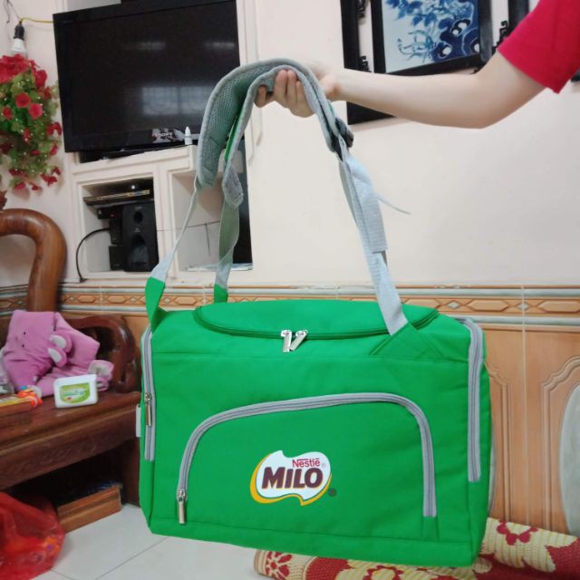 Túi đeo du lịch (khuyến mãi của Milo)