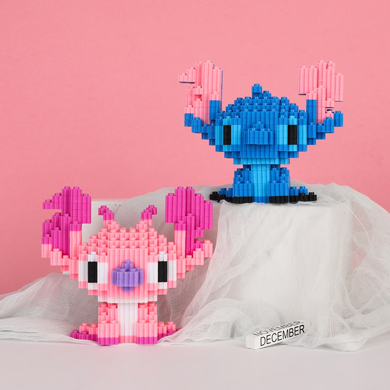 Bộ Lắp Ráp Lego Hello Kitty, Stitch, Doraemon