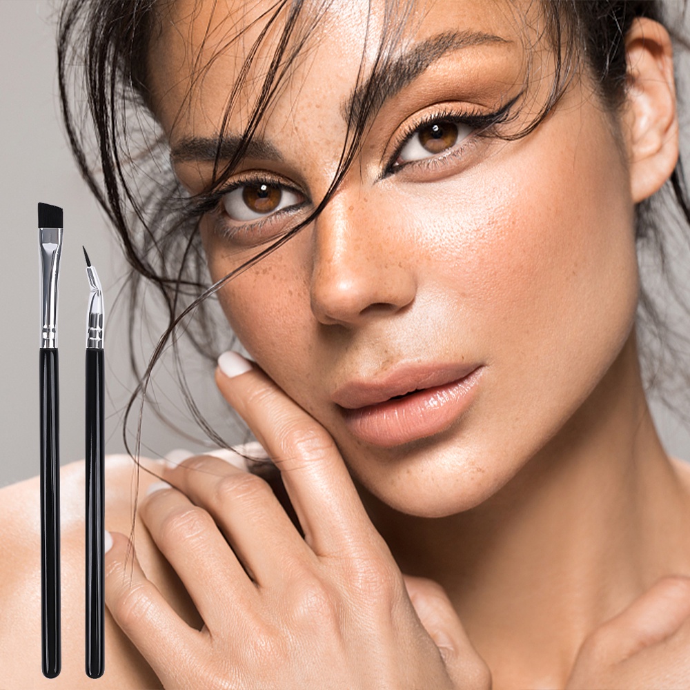 1 Cọ Kẻ Mắt Sợi Mềm Trang Điểm Chuyên Nghiệp