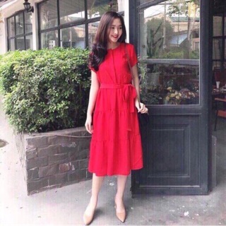 Váy đỏ thanh lịch 💕💕