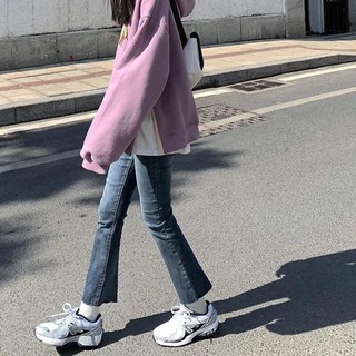 Quần jeans ống loe